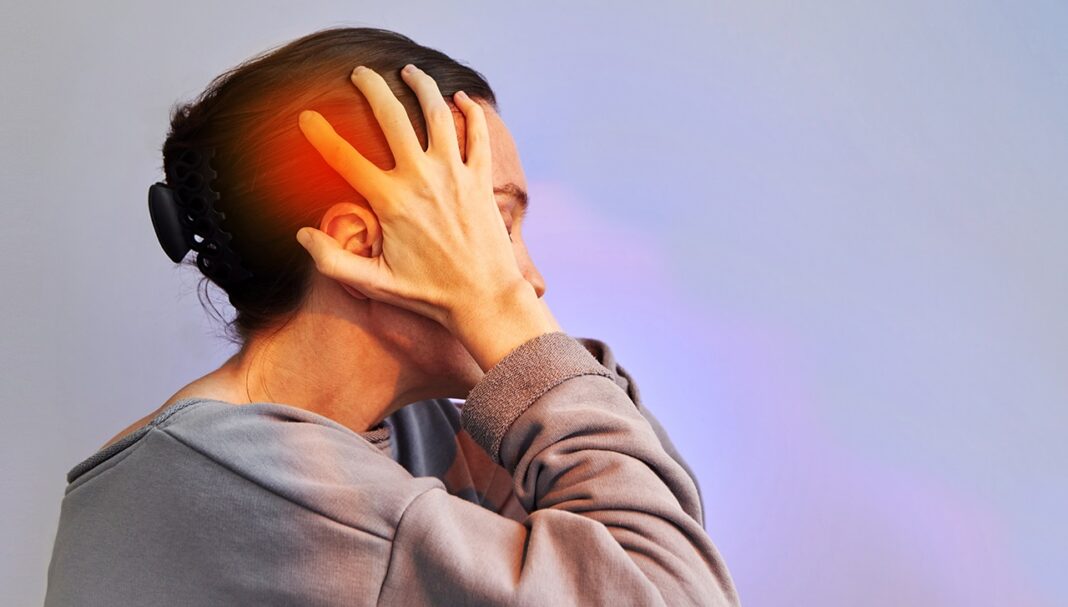 GettyImages-2266135262 headache