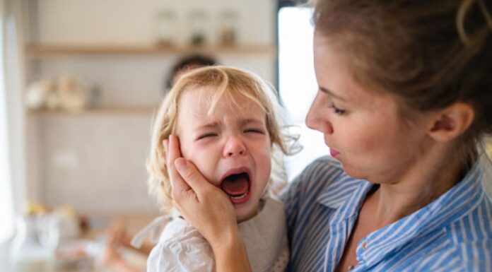 Little ears, big tears: following an analgesia‑led approach to acute otitis media and acute otitis externa in children