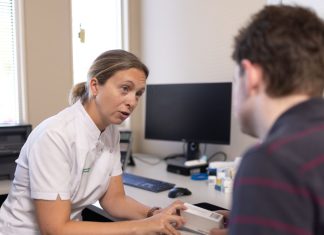 Could community pharmacies play a greater role in infectious disease care?