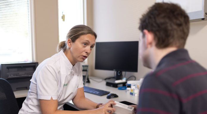 Could community pharmacies play a greater role in infectious disease care?