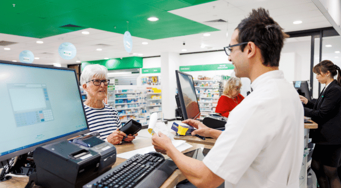 Are statins and macrolides always a dangerous mix?