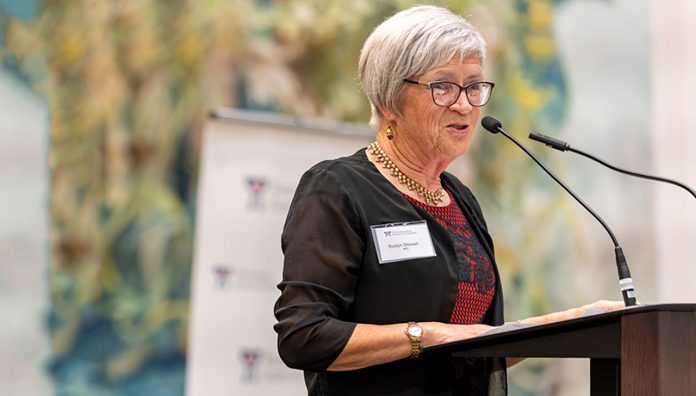Pharmaceutical-Society-Awards-November-21-2019_A736094-feature-1 Roslyn Stewart MPS at the Victorian Pharmacist Dinner