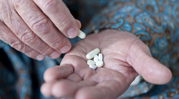 New principles for medicine management in frail older people