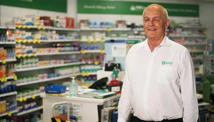 12-13_MemberInsight_RichardEdwards_feature PSA Life Member