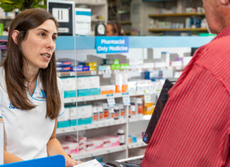 Supplying naloxone with prescription opioids saves lives