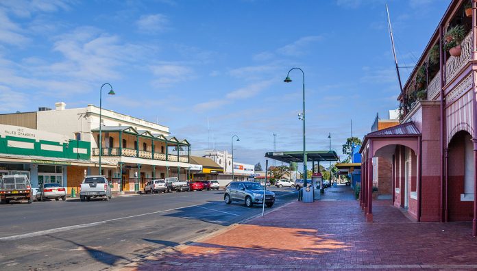 COVID-19 cases continue to grow in remote towns such as Bourke