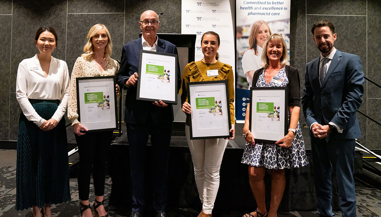 PSA award winners Ashtyn Pitts MPS, Richard Smirk MPS, Kate Fulford MPS and Prof Rhonda Clifford FPS, with WA PSA President Dr Fei Sim (left) and National President A/Prof Chris Freeman (right).