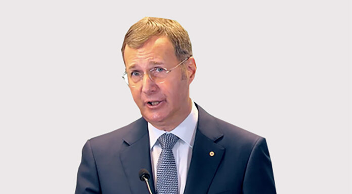 Connecting information across healthcare systems and settings will help improve the quality use of medicines and reduce medication errors says Deputy Chief Medical Officer for the Australian Government Professor Michael Kidd